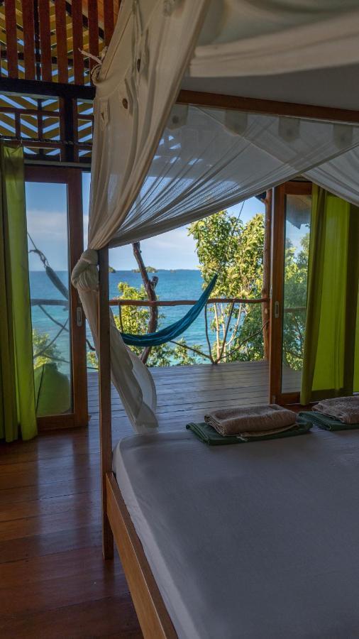 Araya Dive Resort Togean Bomba Exterior foto